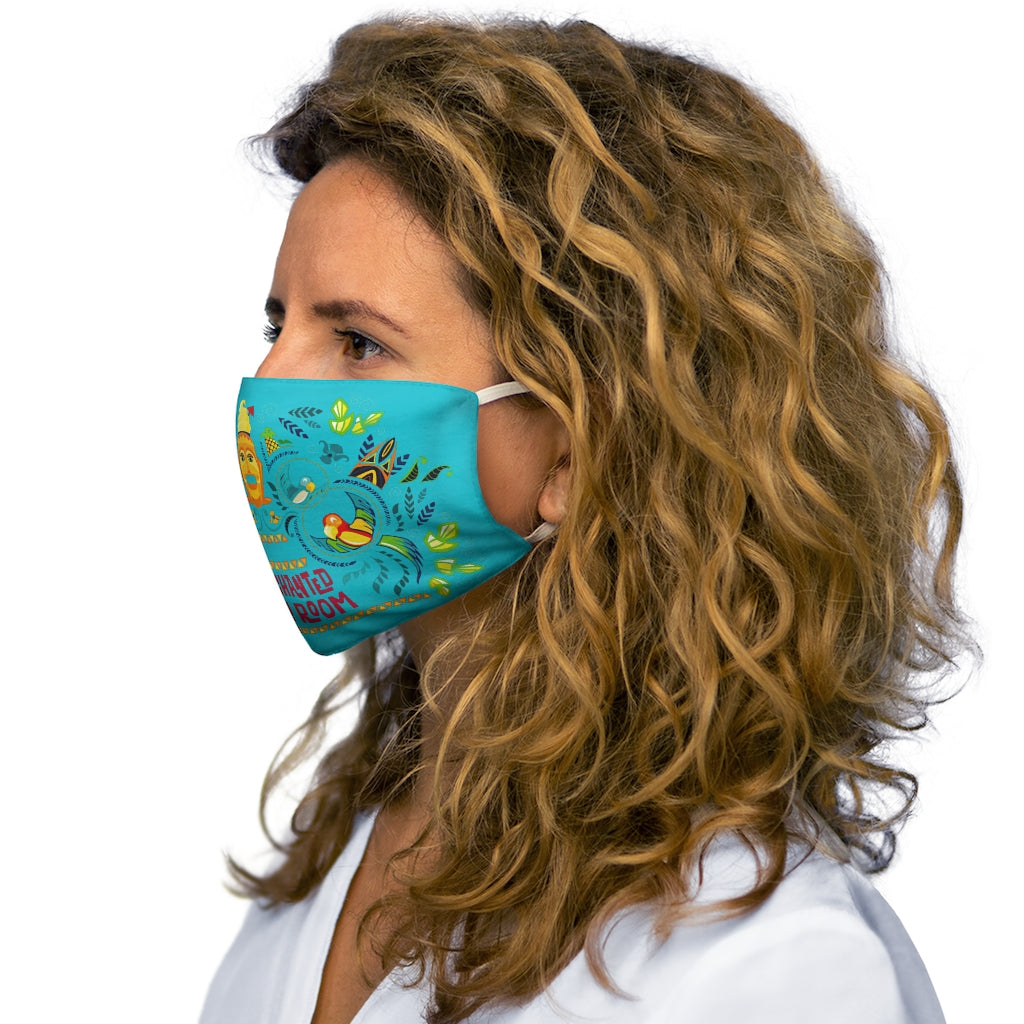Mascarilla facial de poliéster ajustada