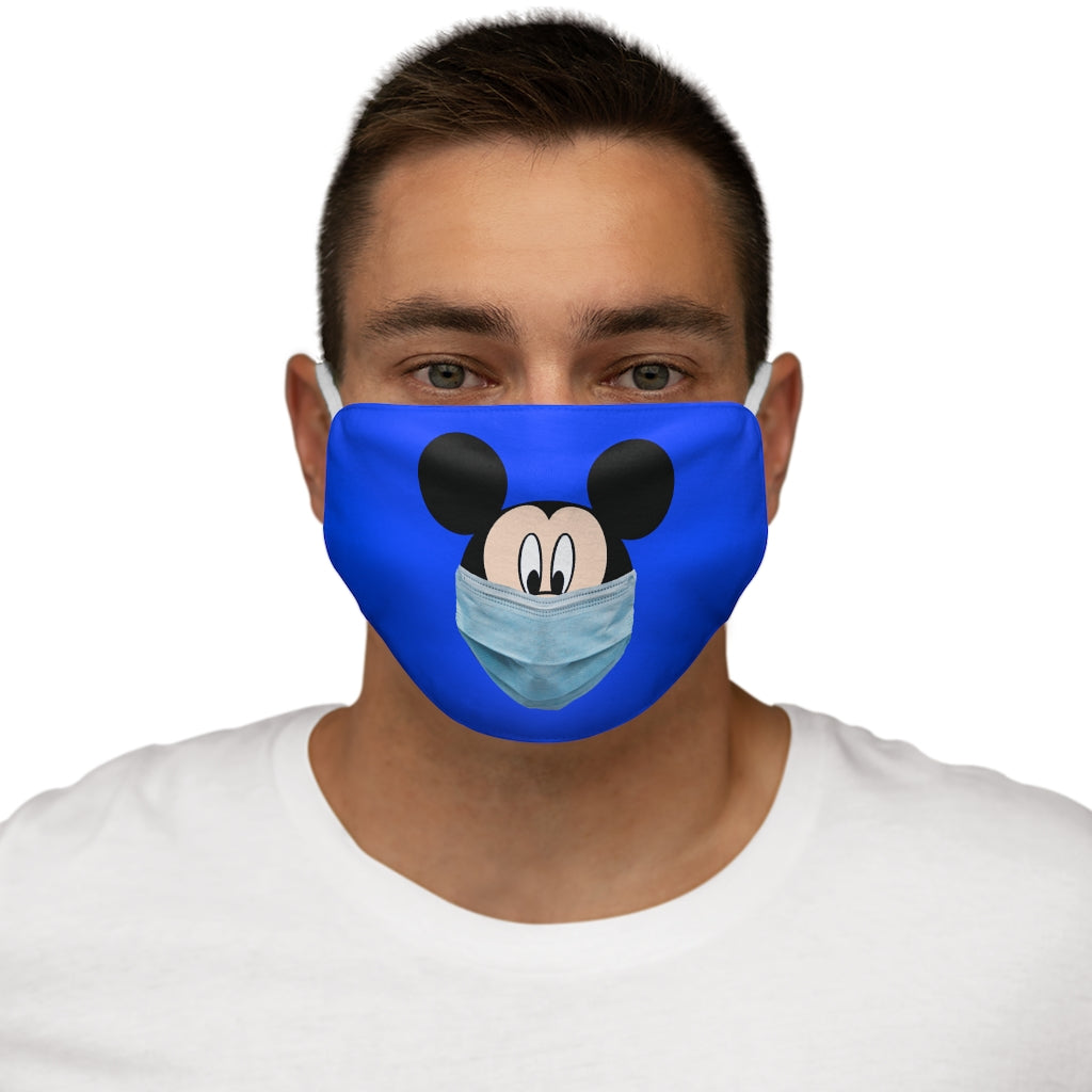 Mouse Wears a Face Mask Snug-Fit Polyester/Cotton Face Mask