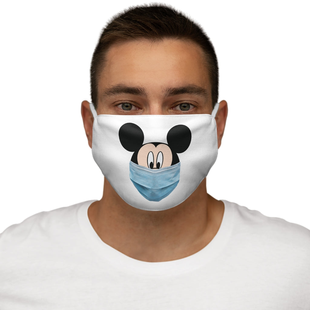 Mouse Wears a Face Mask Snug-Fit Polyester/Cotton Face Mask